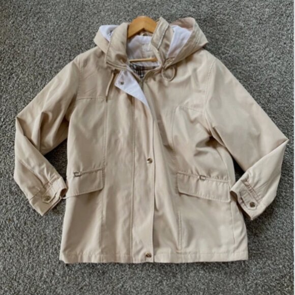 Vintage Women's Neutral Waterproof Raincoat With Hood Size Large minimalist - Picture 1 of 3